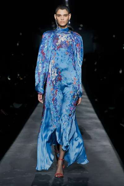 Look 29